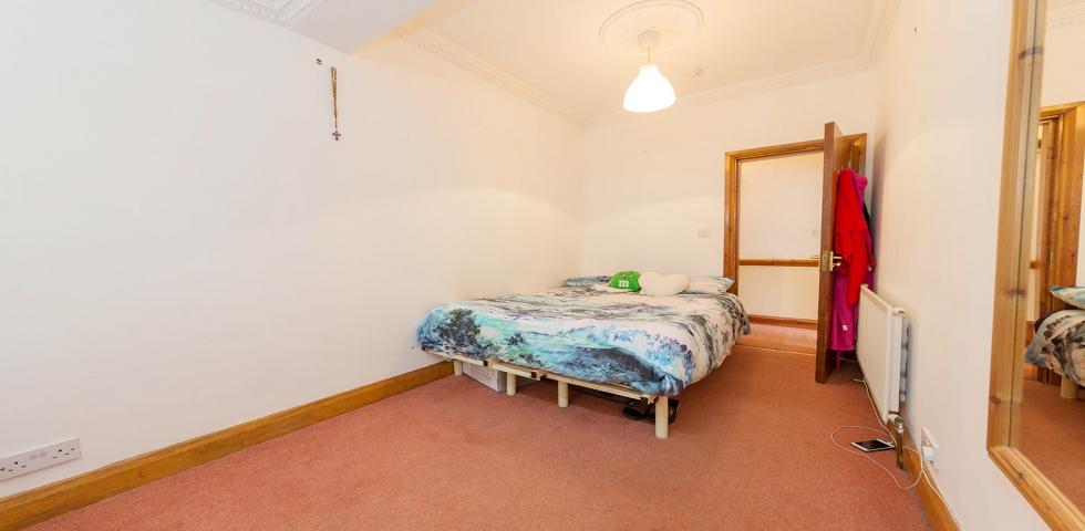			3 Bedroom, 1 bath, 1 reception Flat			 Acland Road, Willesden Green